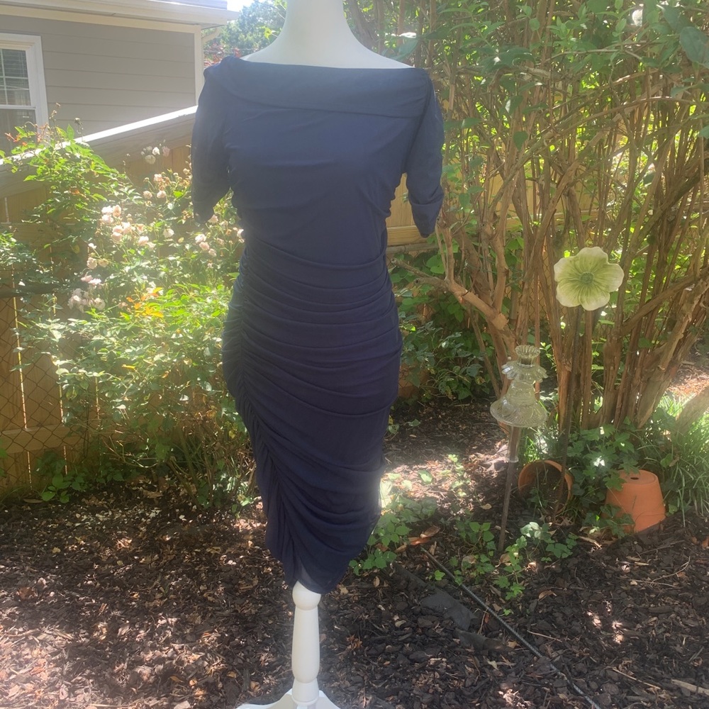 Venus size M ruched bodycon navy blue dress